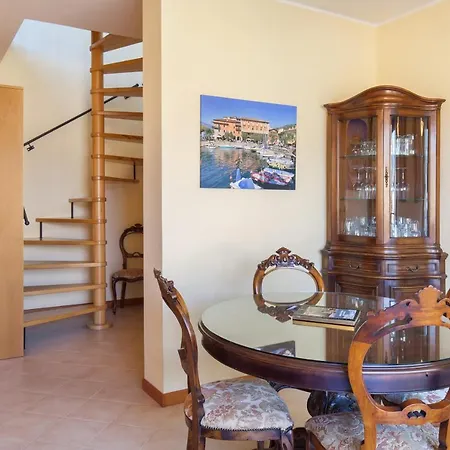 Bella Sathea Apartment Torri Del Benaco