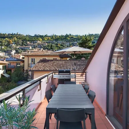 Bella Sathea * Torri Del Benaco